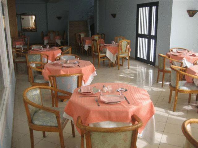 Hotel Mezri Монастір Екстер'єр фото