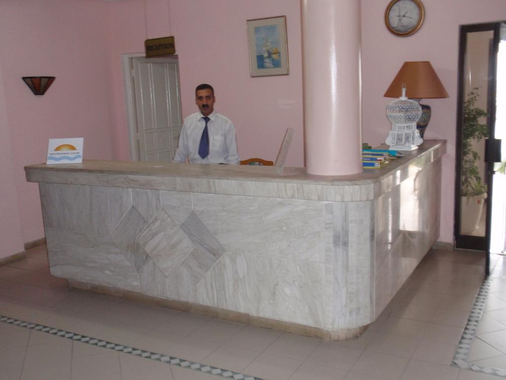 Hotel Mezri Монастір Екстер'єр фото